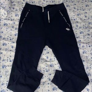 ⚡️ Abercrombie Boys Navy Blue joggers ⚡️